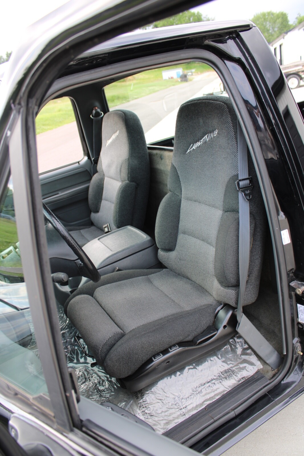 Ford-F-150-1993-11