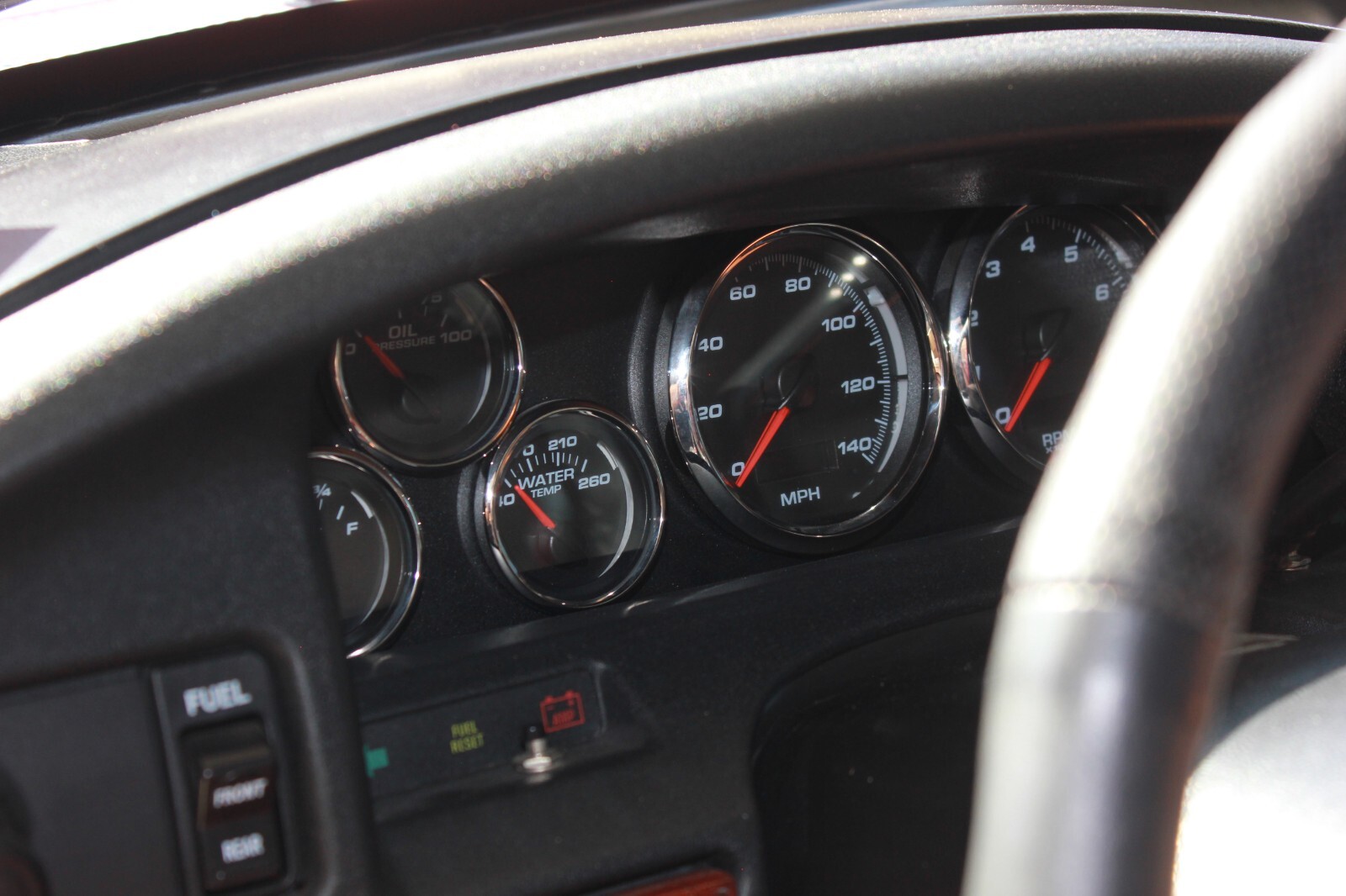 Ford-F-150-1993-Standard-Cab-Pickup-2