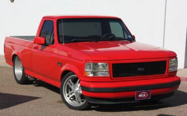 Ford-F-150-1993-Standard-Cab-Pickup