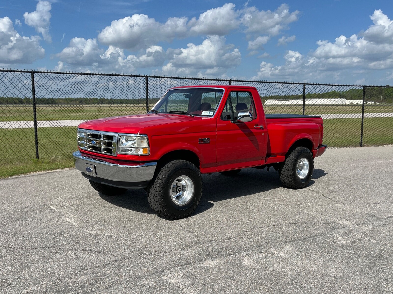 Ford-F-150-1994-Standard-Cab-Pickup-1