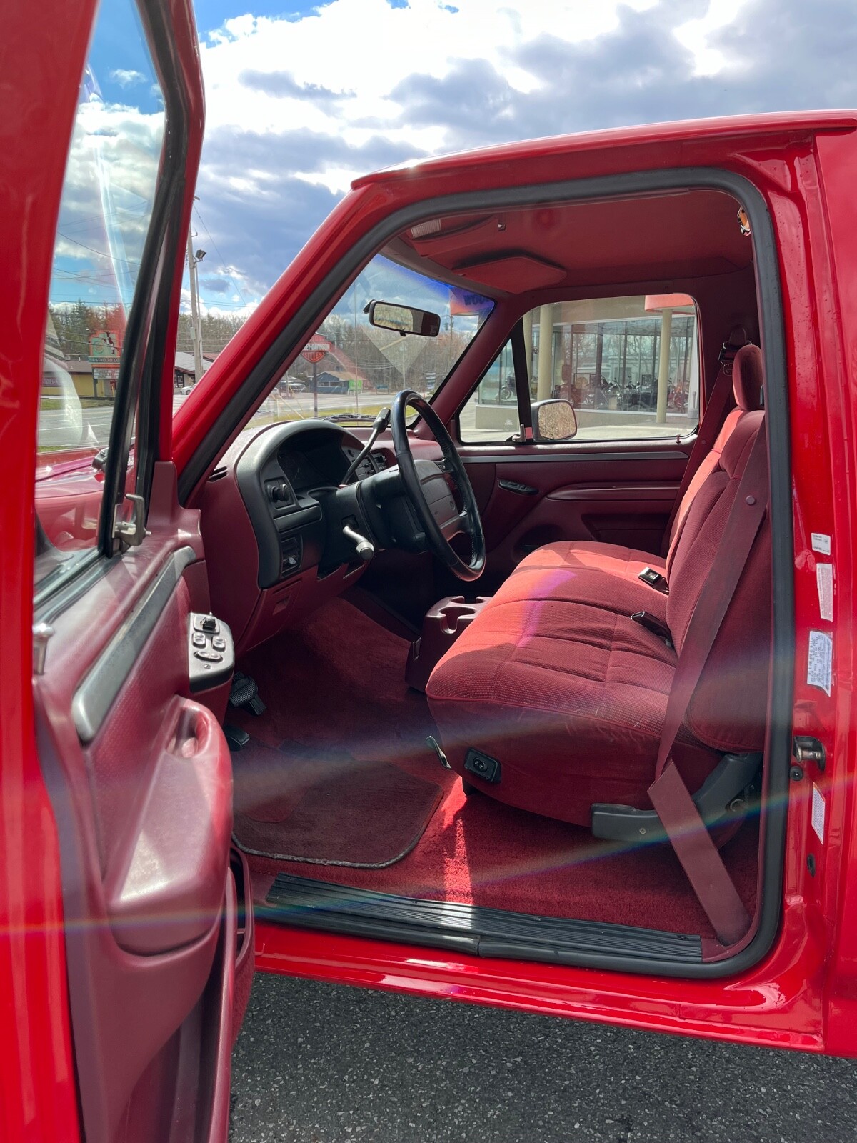 Ford-F-150-1994-Standard-Cab-Pickup-13