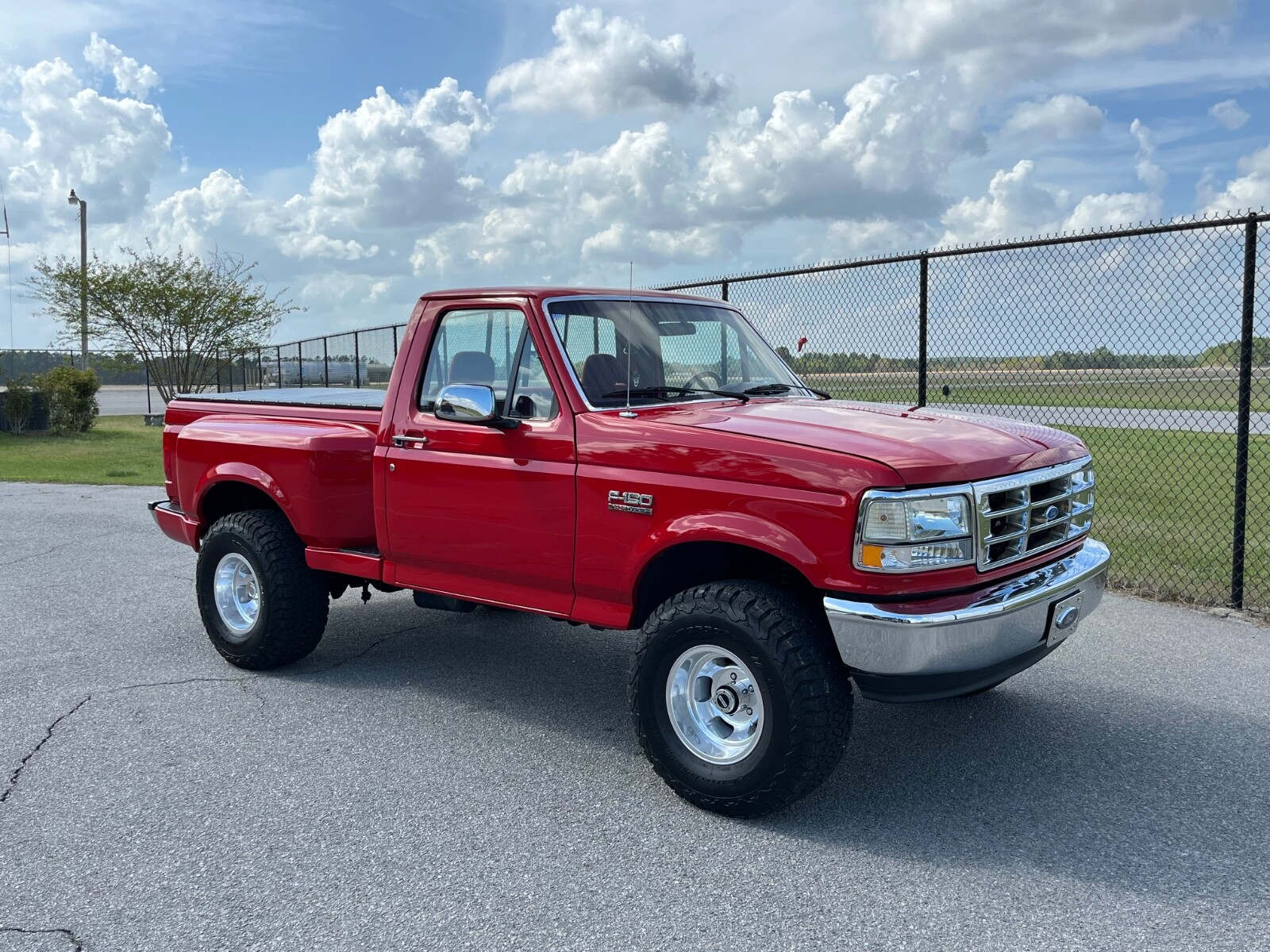 Ford-F-150-1994-Standard-Cab-Pickup-2