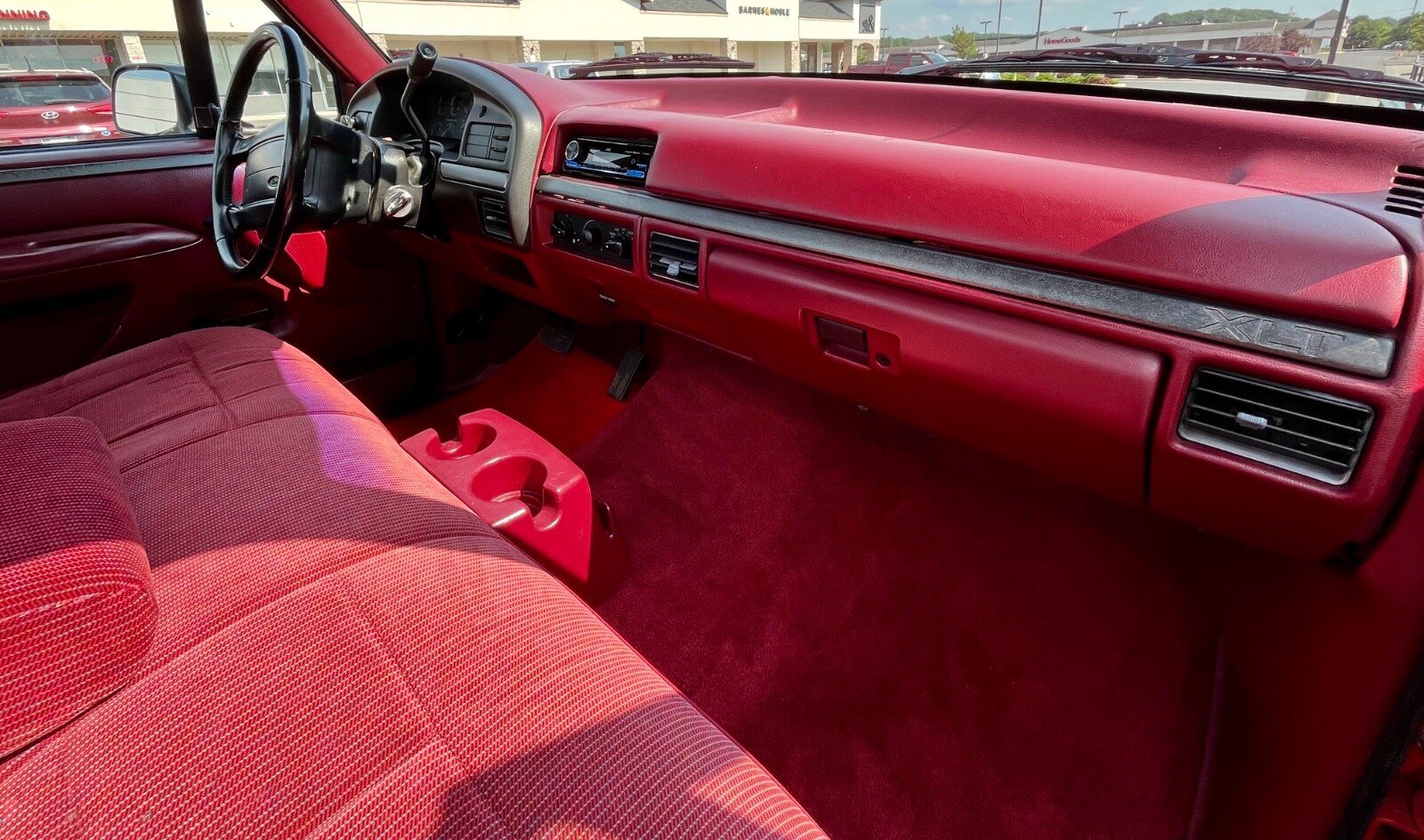 Ford-F-150-1994-Standard-Cab-Pickup-23