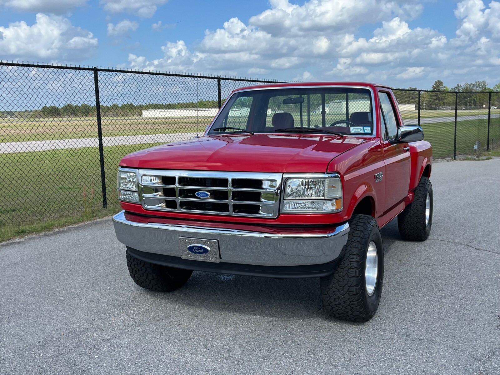 Ford-F-150-1994-Standard-Cab-Pickup-3