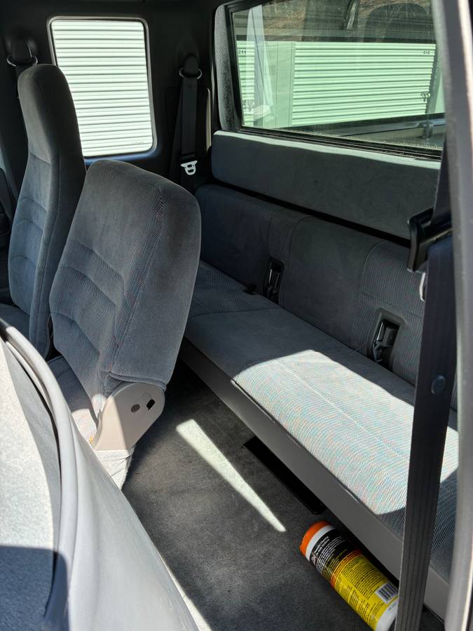 Ford-F-150-1994-white-4