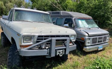 Ford-F-150-amp-gmc-g2500-1979-5