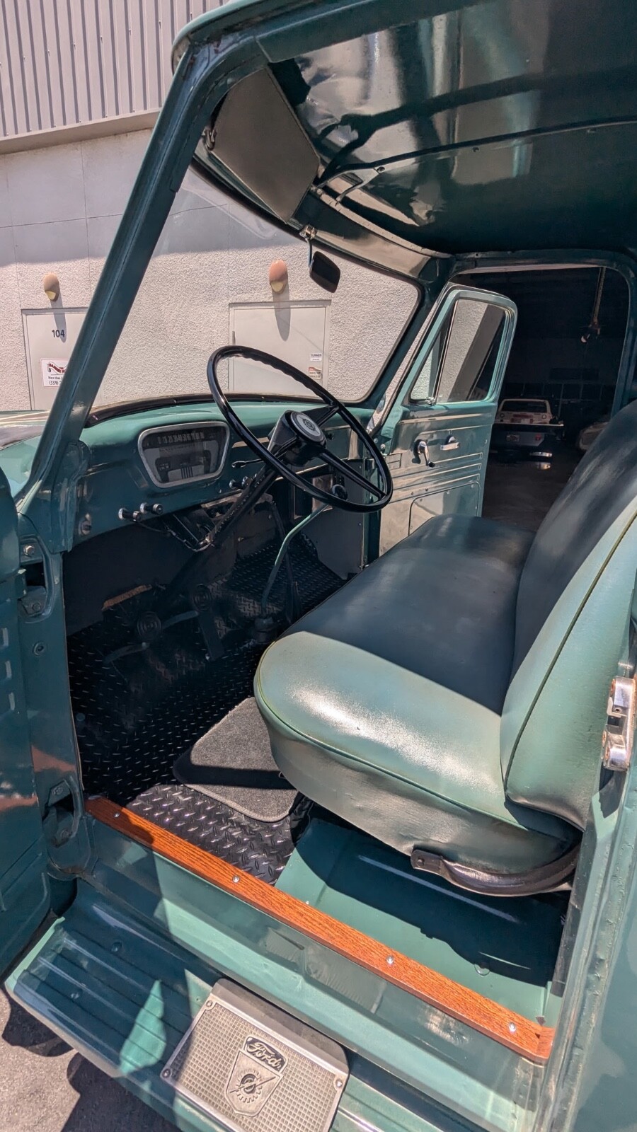 Ford-F-250-1954-Standard-Cab-Pickup-7