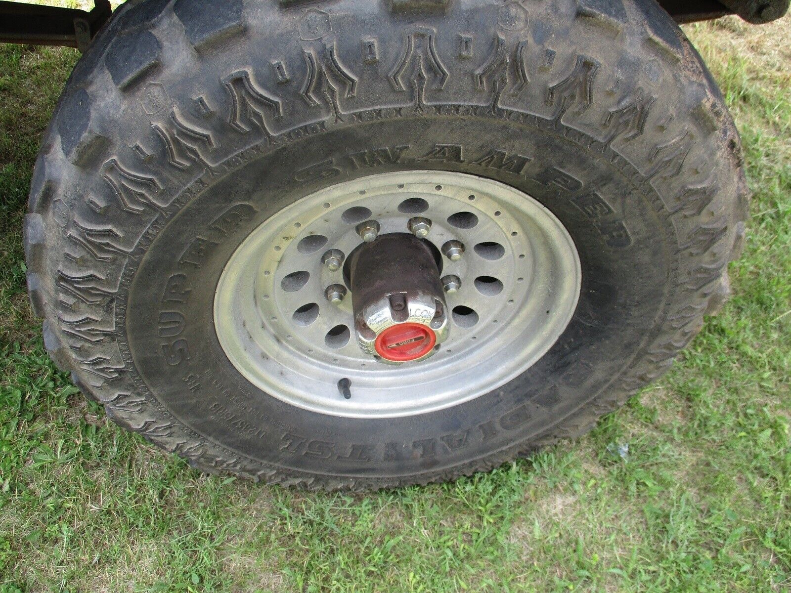 Ford-F-250-1966-Standard-Cab-Pickup-9