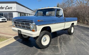 Ford-F-250-1967-Pick-Up-1