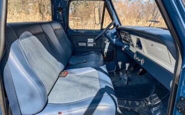 Ford-F-250-1967-Pick-Up-19