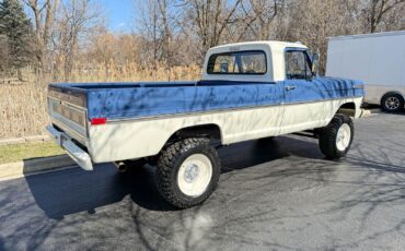 Ford-F-250-1967-Pick-Up-4