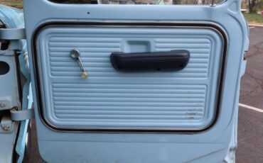 Ford-F-250-1968-blue-16