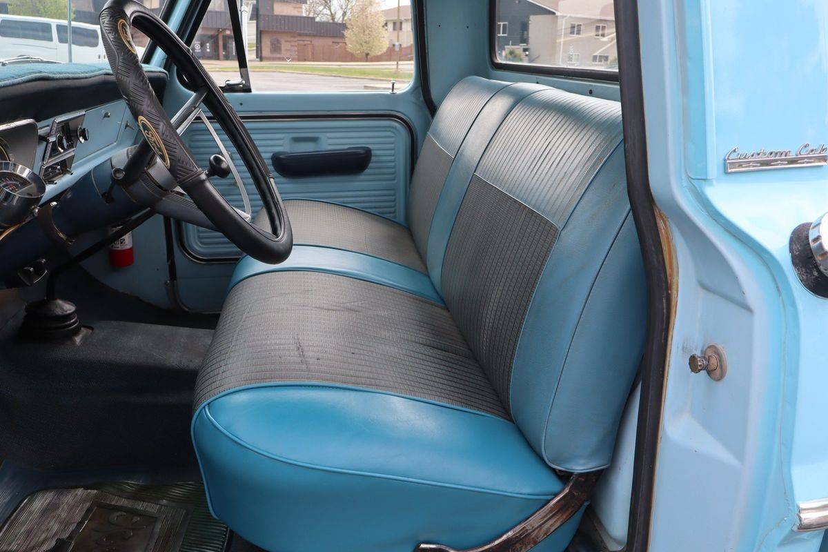 Ford-F-250-1968-blue-17