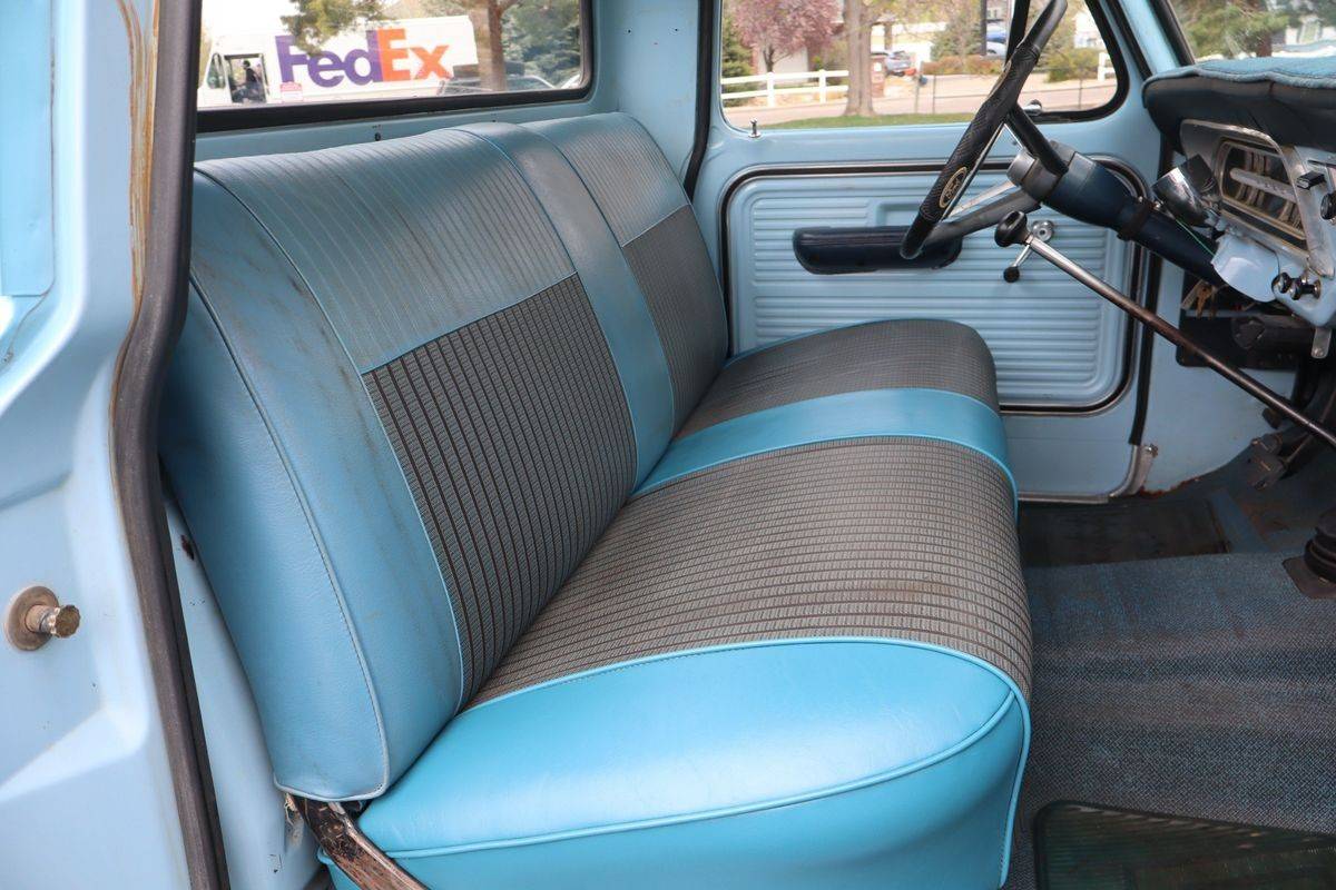 Ford-F-250-1968-blue-18