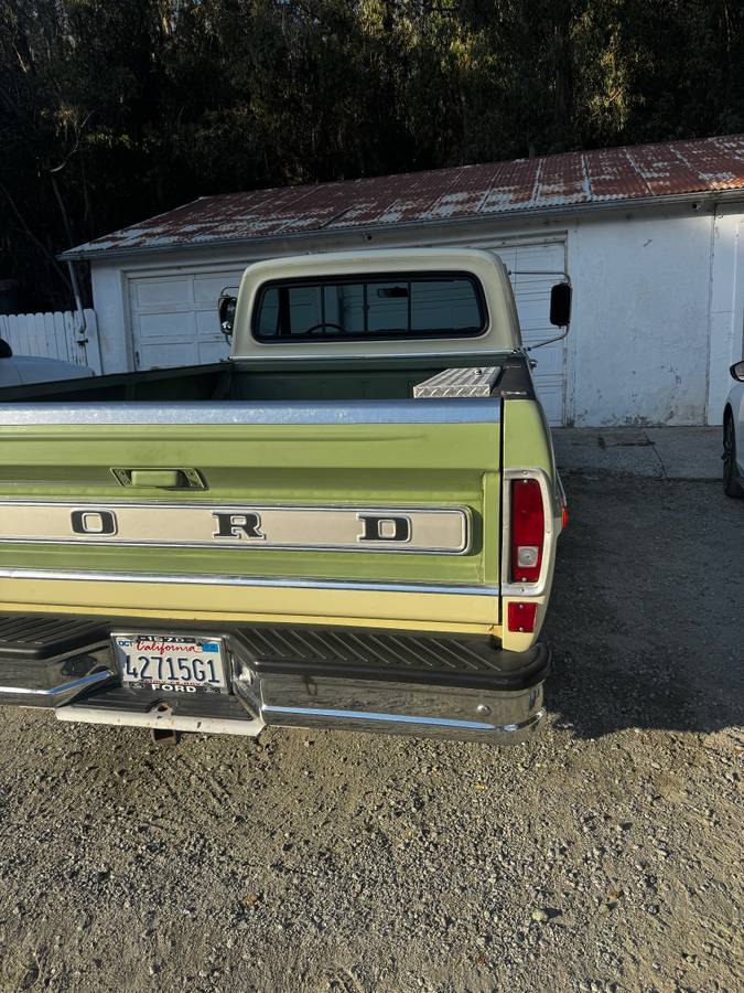 Ford-F-250-1970-green-1