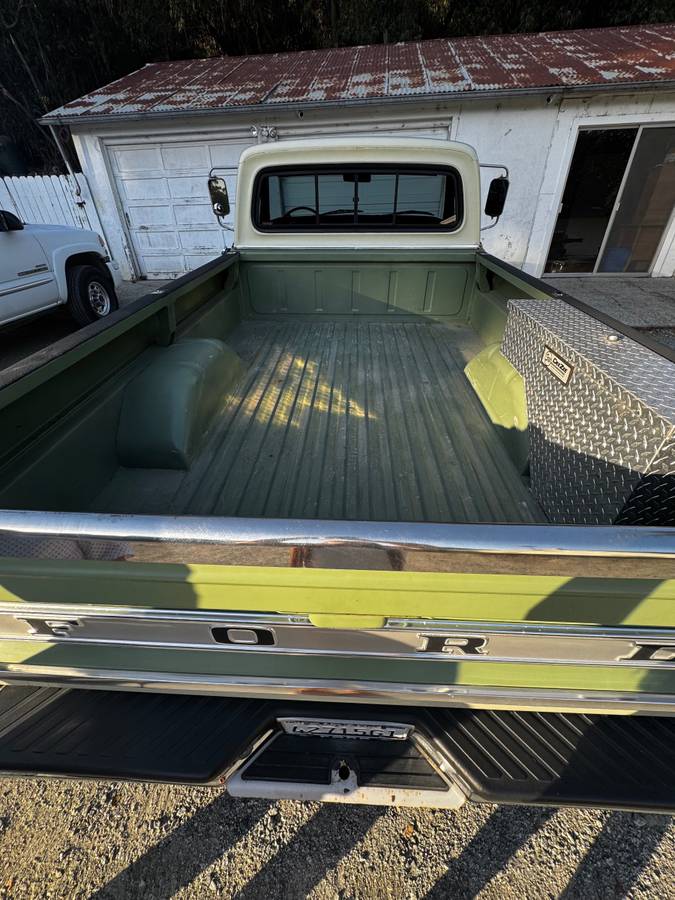 Ford-F-250-1970-green-11