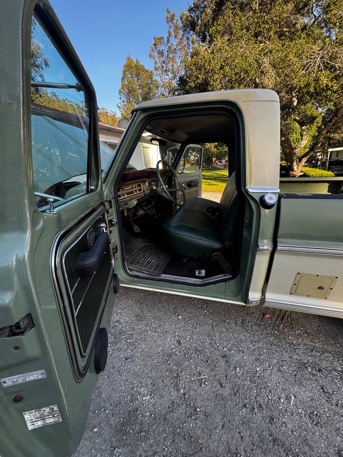 Ford-F-250-1970-green-5