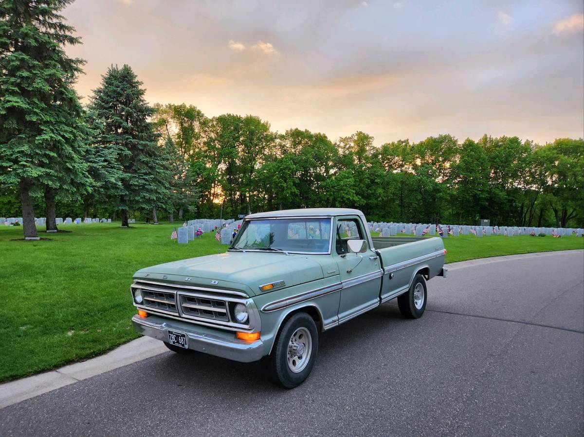 Ford-F-250-1971-green-4