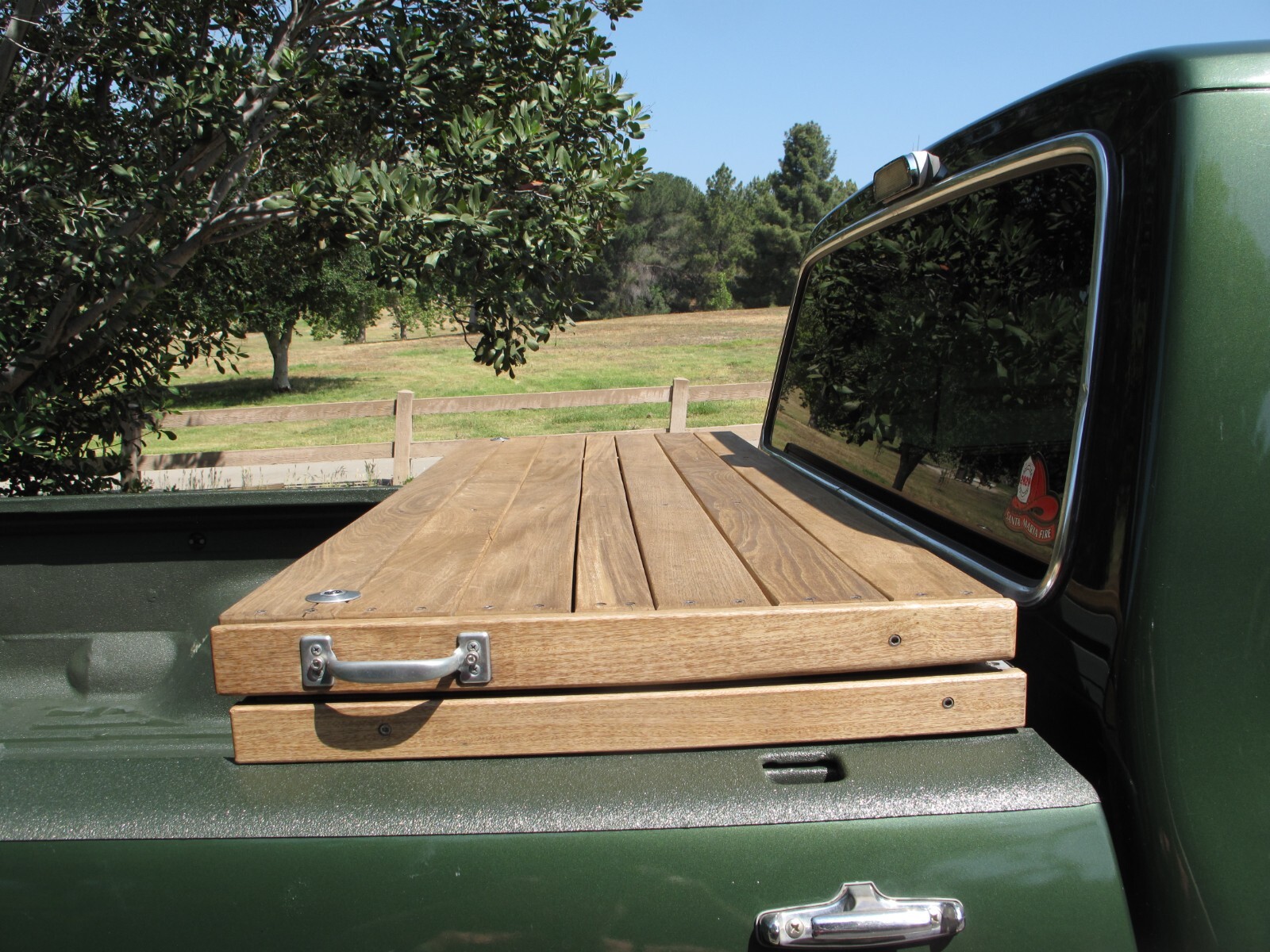 Ford-F-250-1975-13
