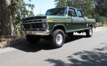 Ford-F-250-1975-35