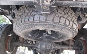Ford-F-250-1975-38