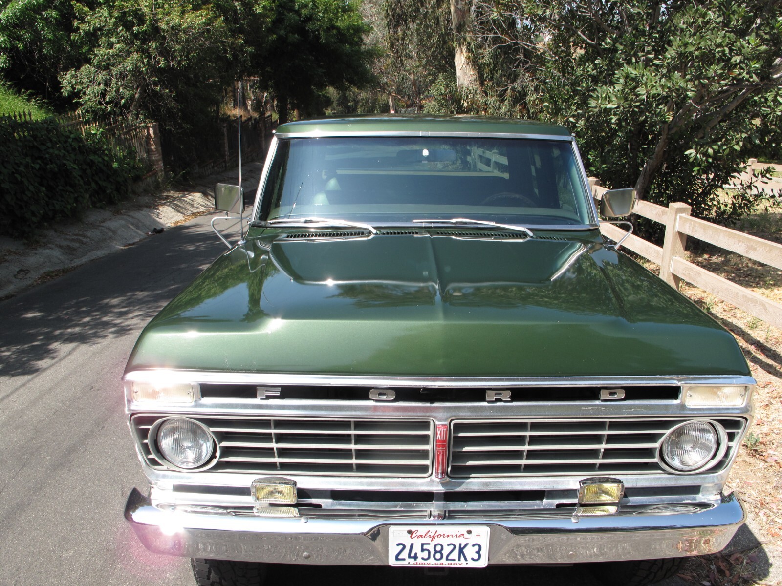 Ford-F-250-1975-7