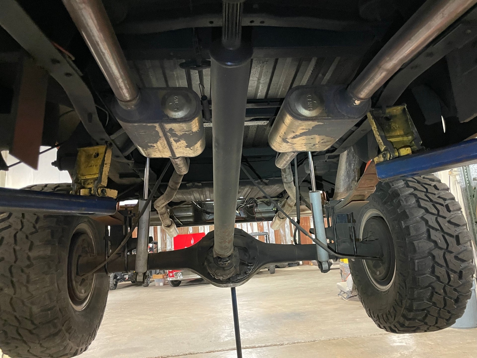 Ford-F-250-1977-19