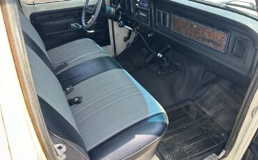 Ford-F-250-1978-15
