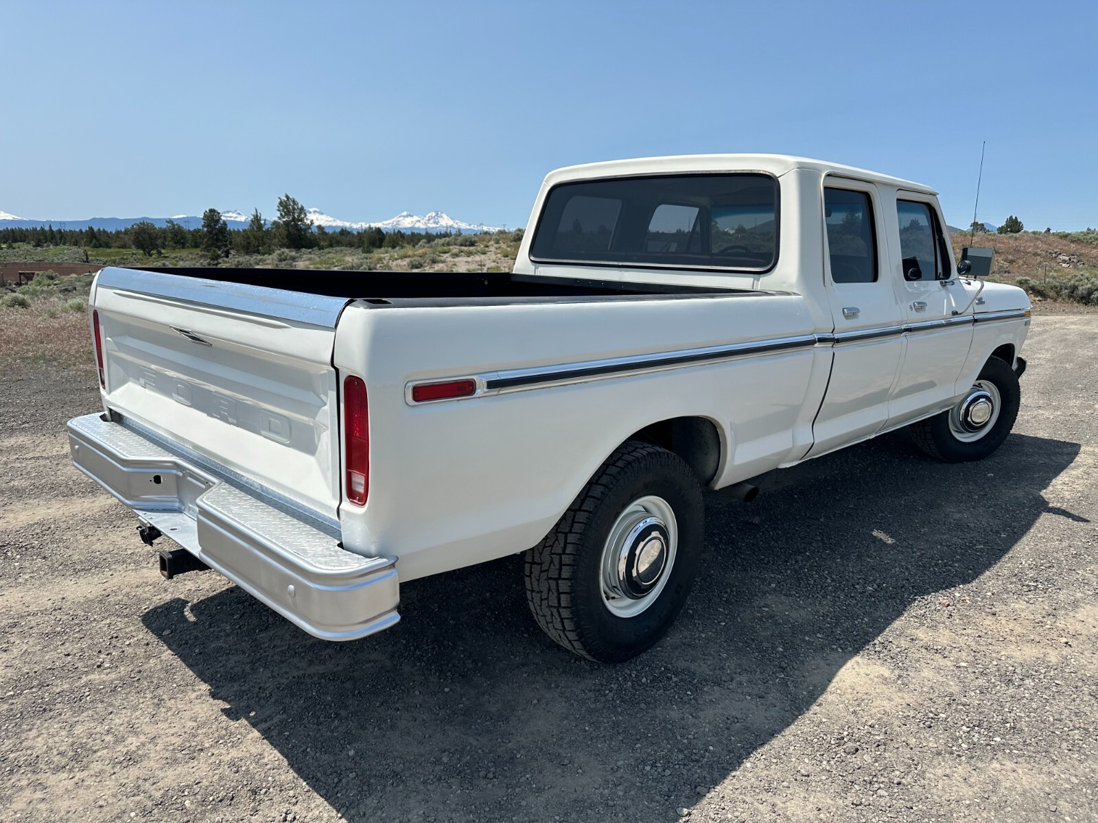 Ford-F-250-1978-20
