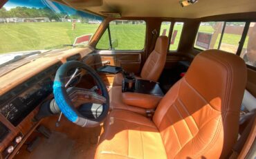 Ford-F-250-1982-custom-9