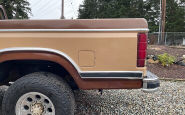 Ford-F-250-1983-Standard-Cab-Pickup-11