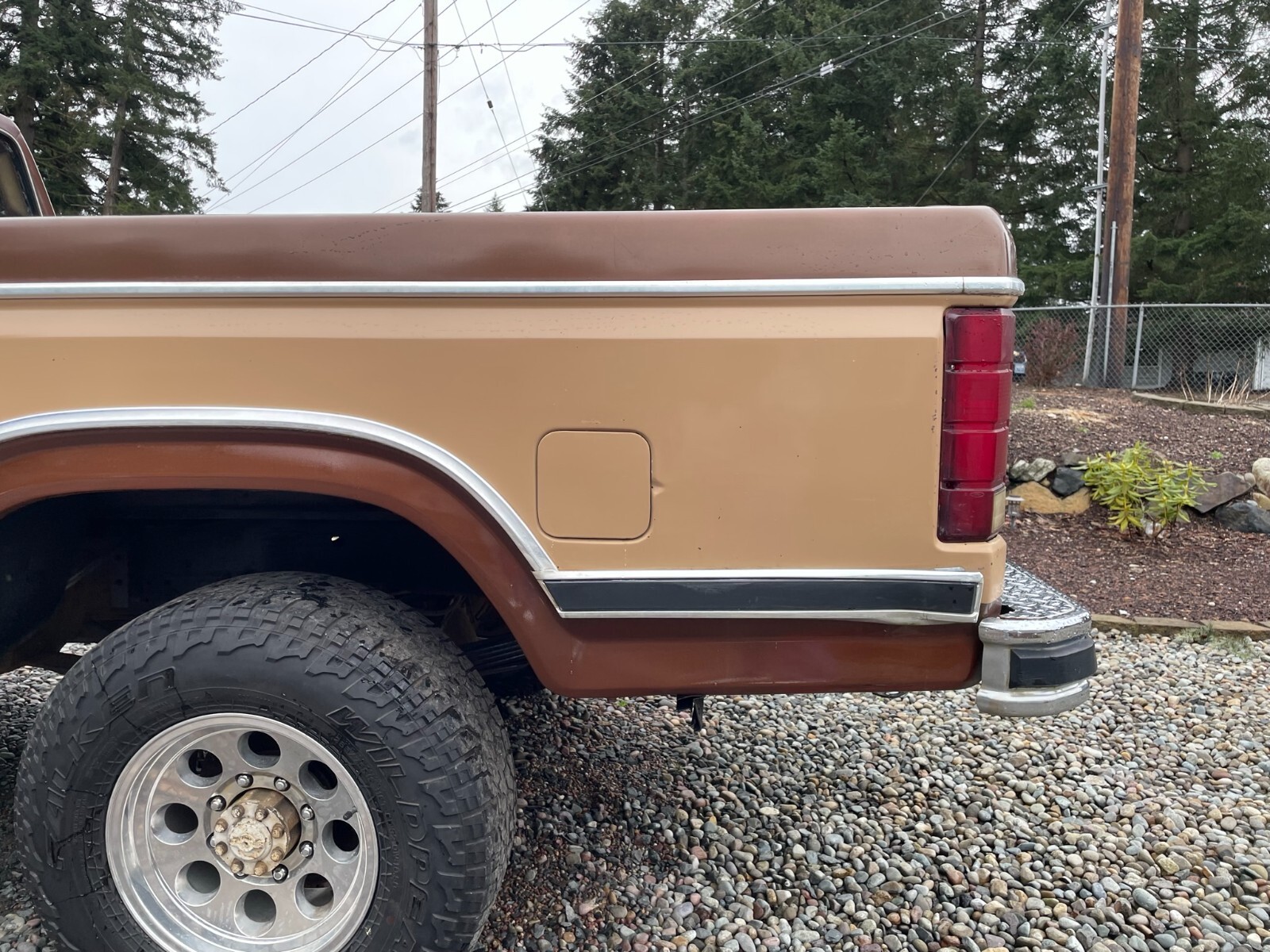 Ford-F-250-1983-Standard-Cab-Pickup-11