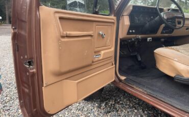 Ford-F-250-1983-Standard-Cab-Pickup-20