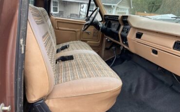 Ford-F-250-1983-Standard-Cab-Pickup-21