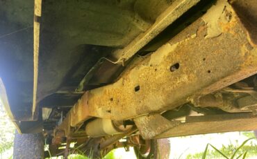 Ford-F-250-1983-Standard-Cab-Pickup-35
