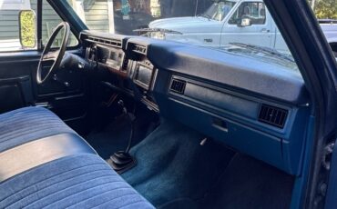 Ford-F-250-1985-10