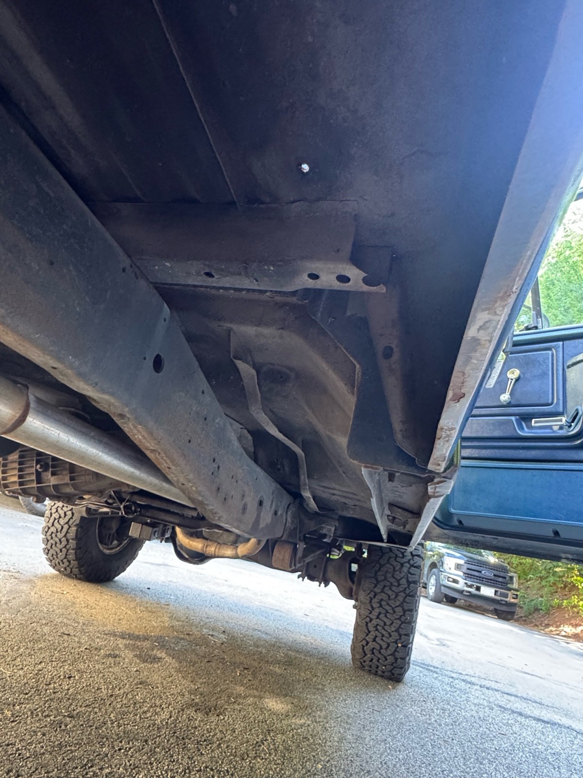 Ford-F-250-1985-31