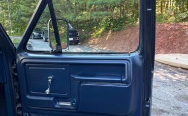 Ford-F-250-1985-9
