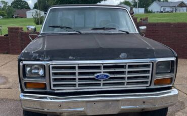 Ford-F-250-1986-black-1