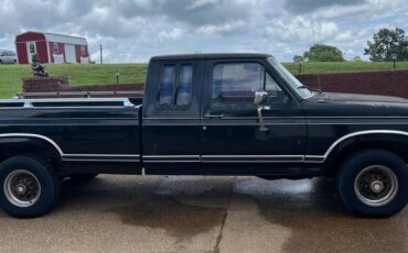 Ford-F-250-1986-black