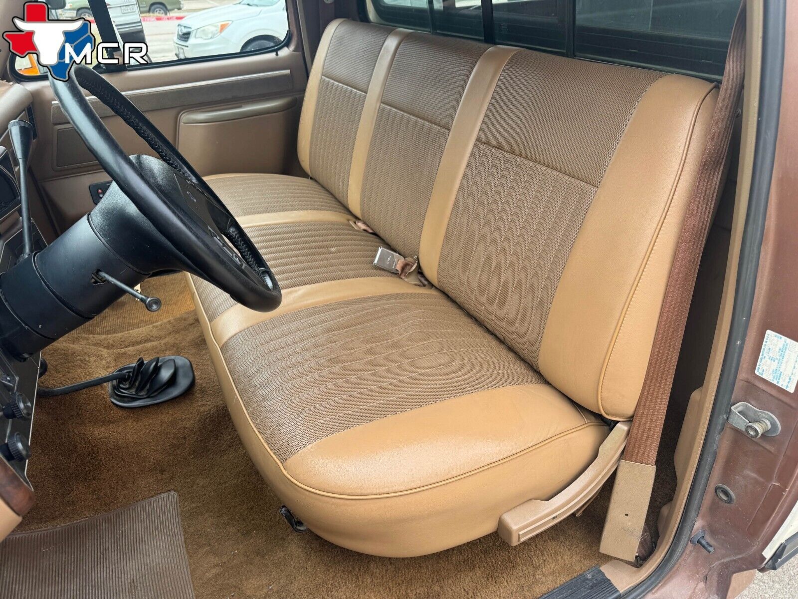 Ford-F-250-1987-Standard-Cab-Pickup-21