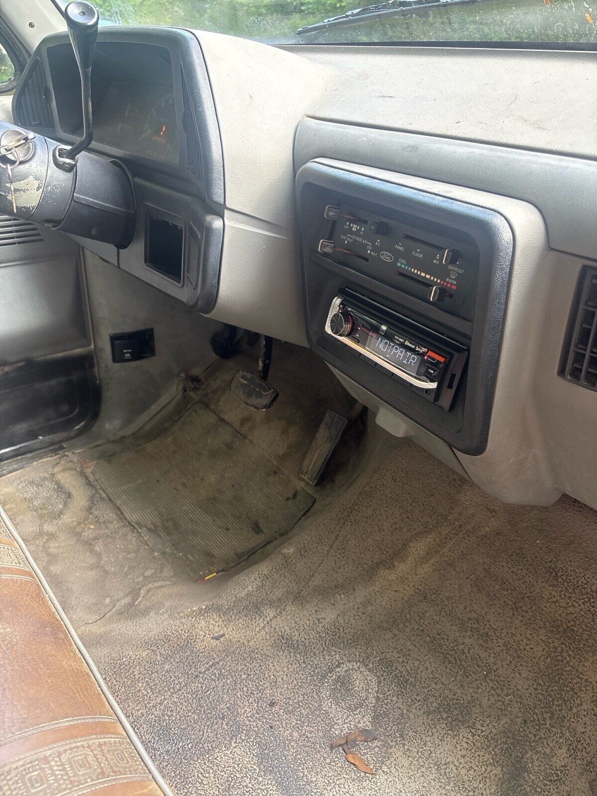 Ford-F-250-1988-14