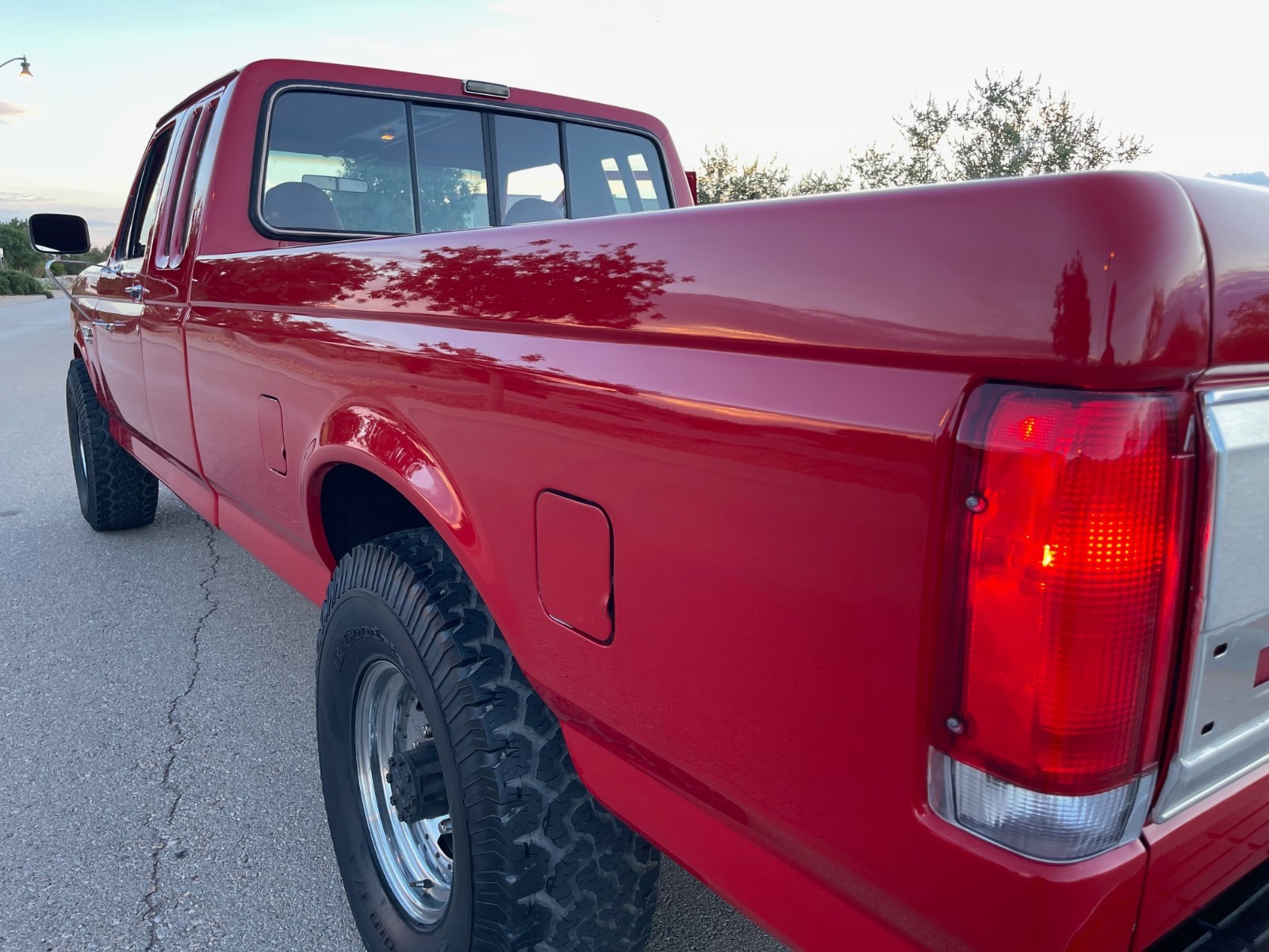Ford-F-250-1988-Extended-Cab-Pickup-17