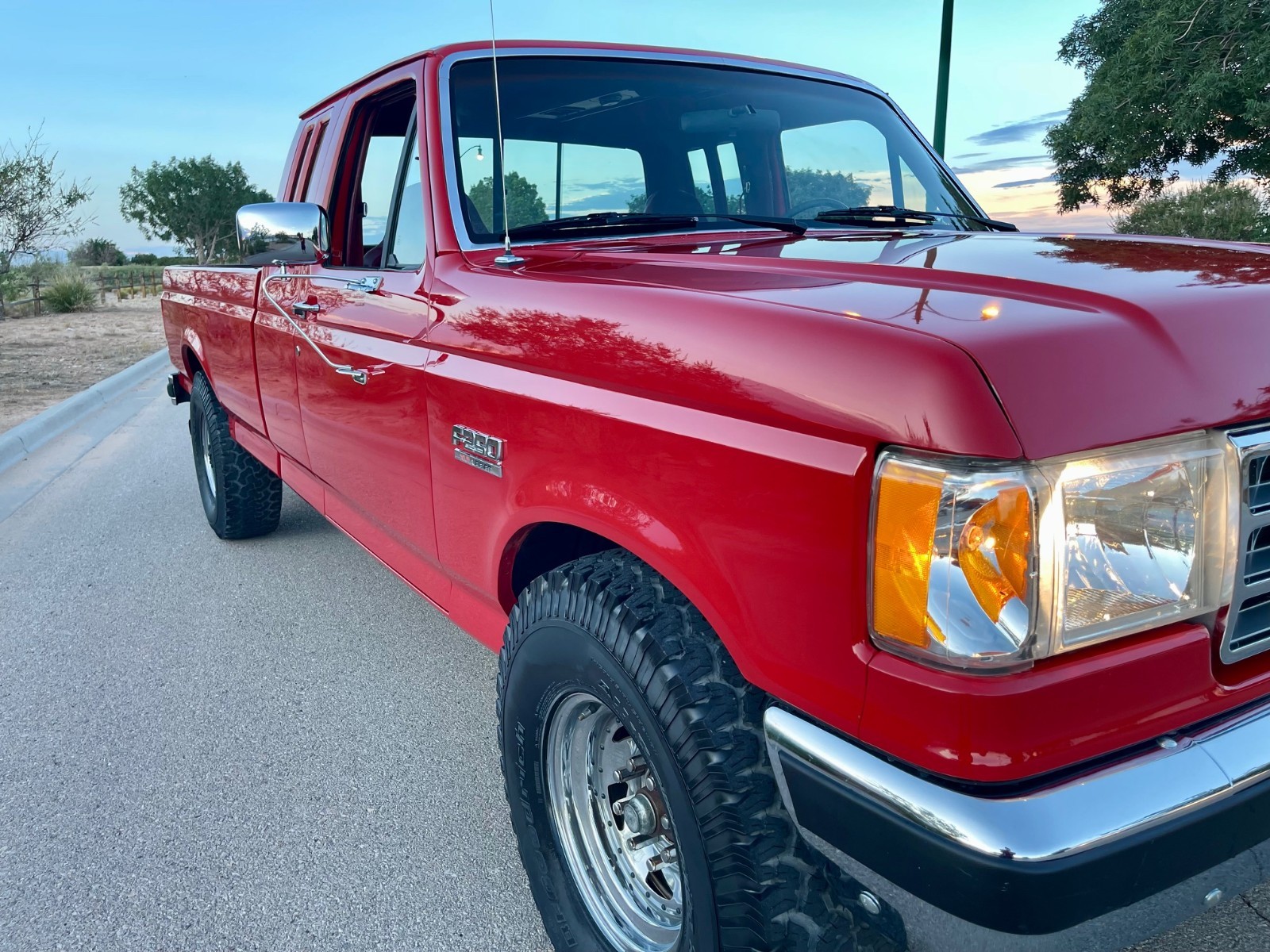 Ford-F-250-1988-Extended-Cab-Pickup-18