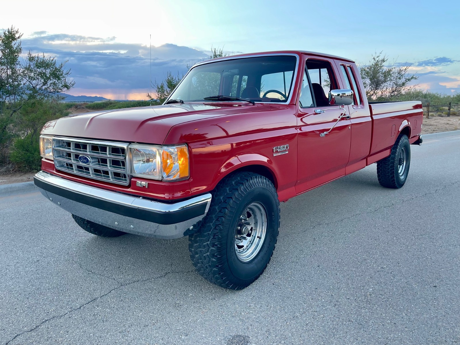 Ford-F-250-1988-Extended-Cab-Pickup-3