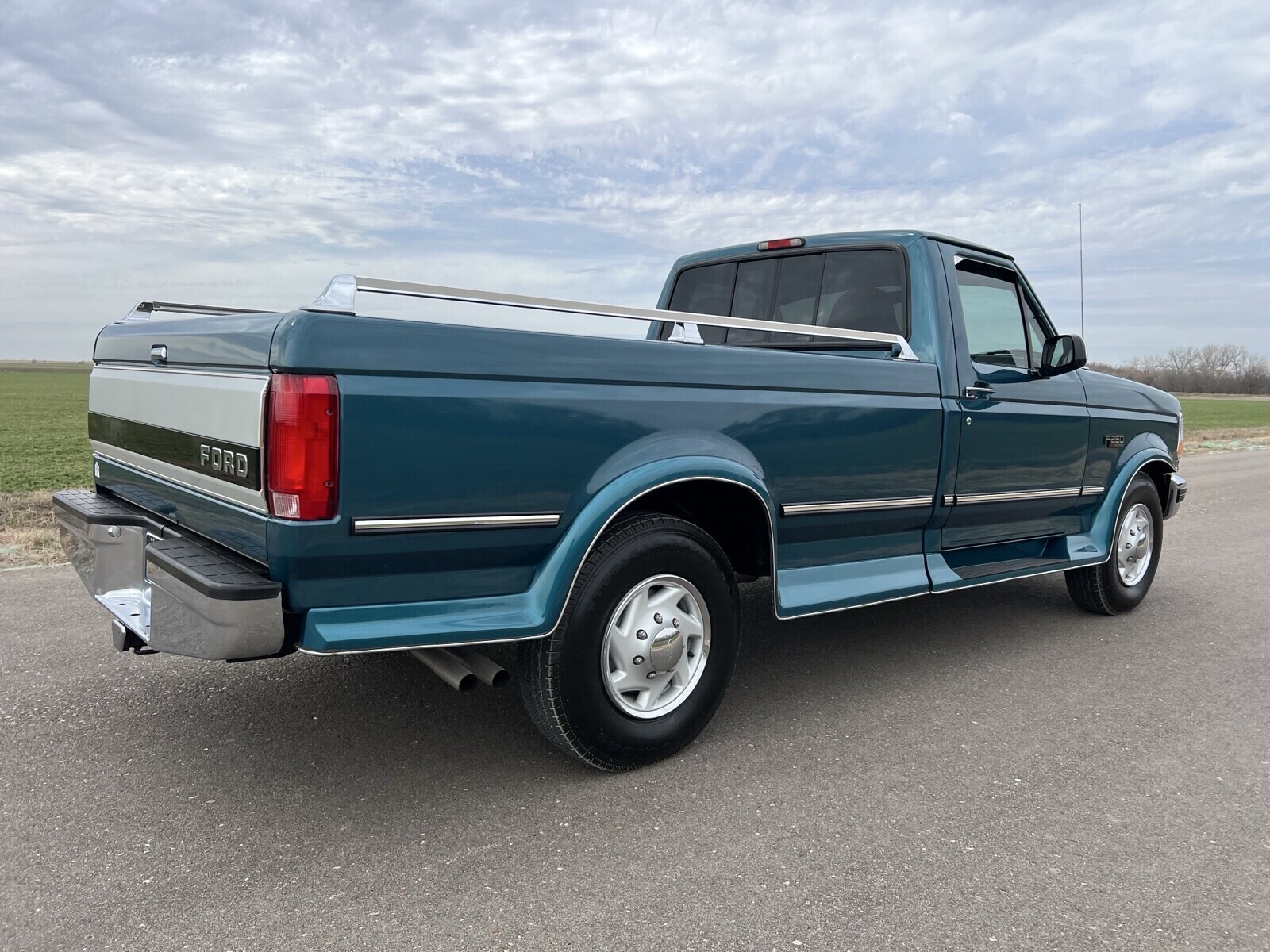 Ford-F-250-1995-10