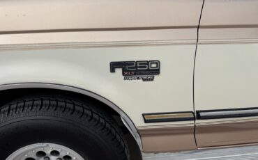 Ford-F-250-1995-Extended-Cab-Pickup-12