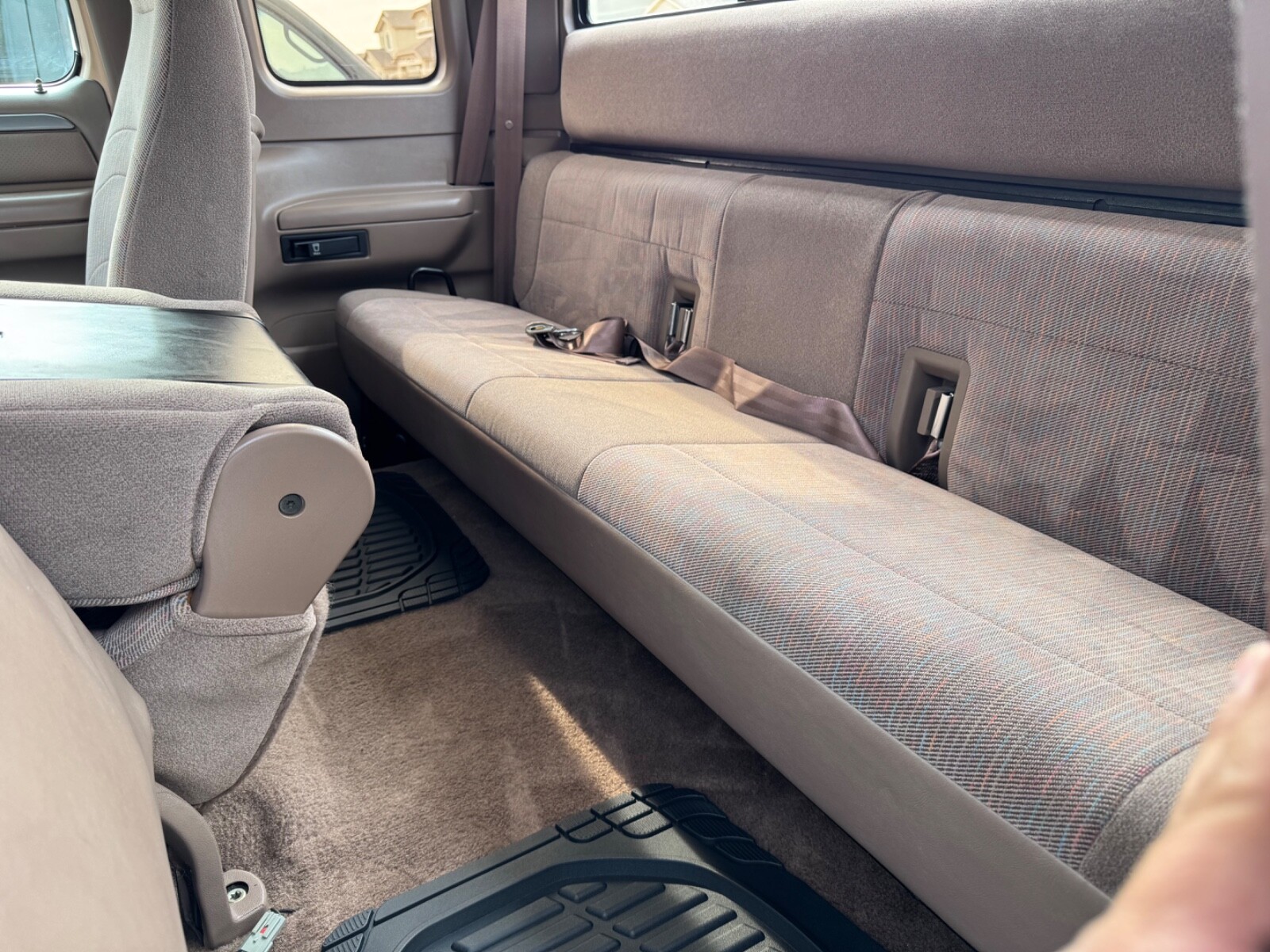 Ford-F-250-1995-Extended-Cab-Pickup-34