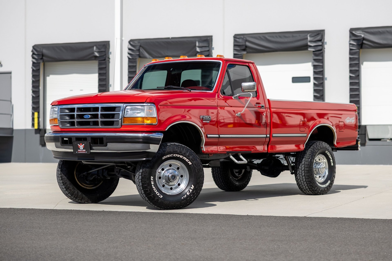 Ford-F-250-1995-Pickup-Truck-1