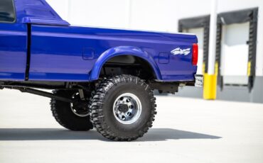 Ford-F-250-1995-Pickup-Truck-13